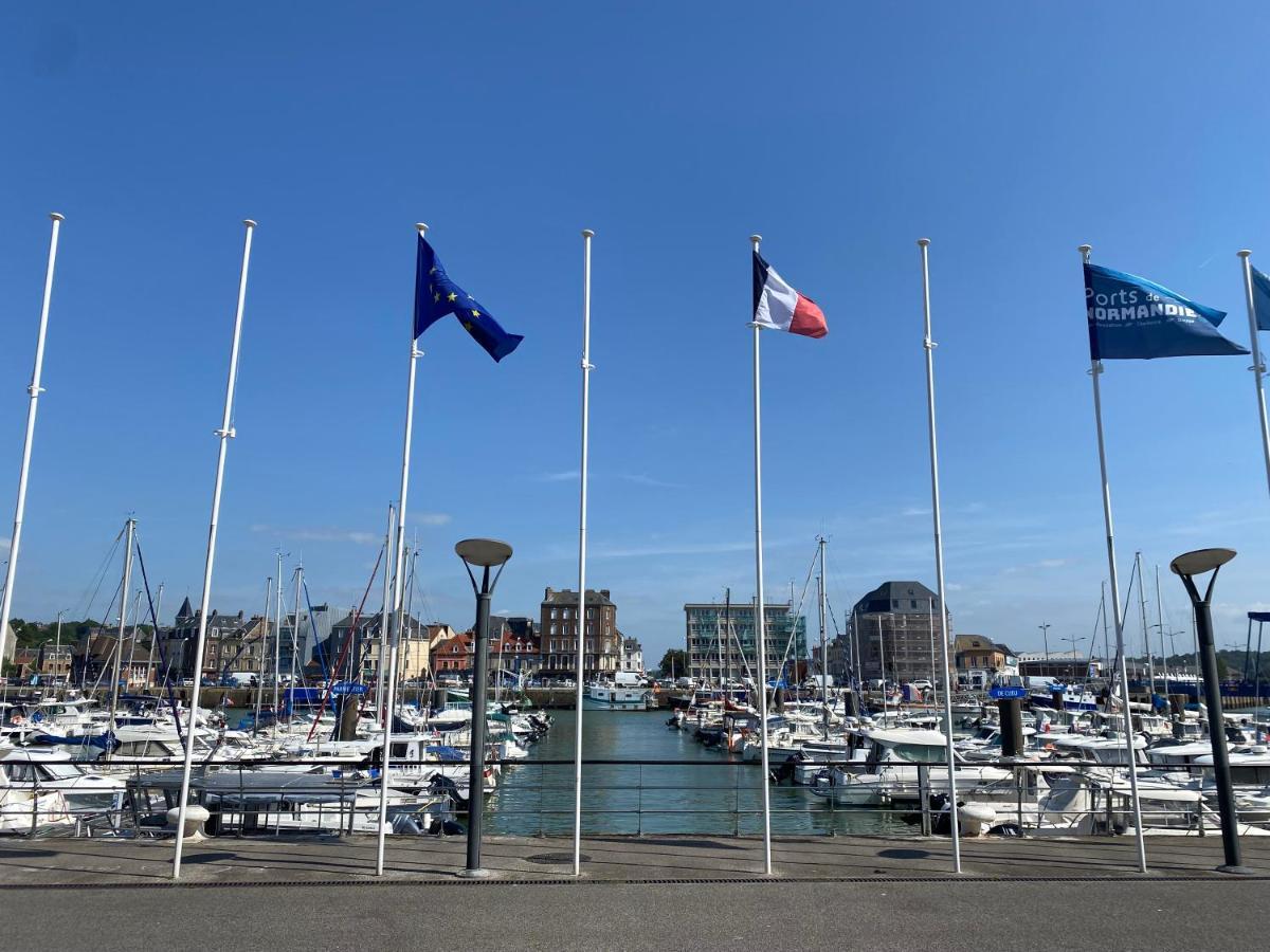 迪耶普Beau Studio Cosy Calme En Face Du Port Sur Le Quai公寓 外观 照片